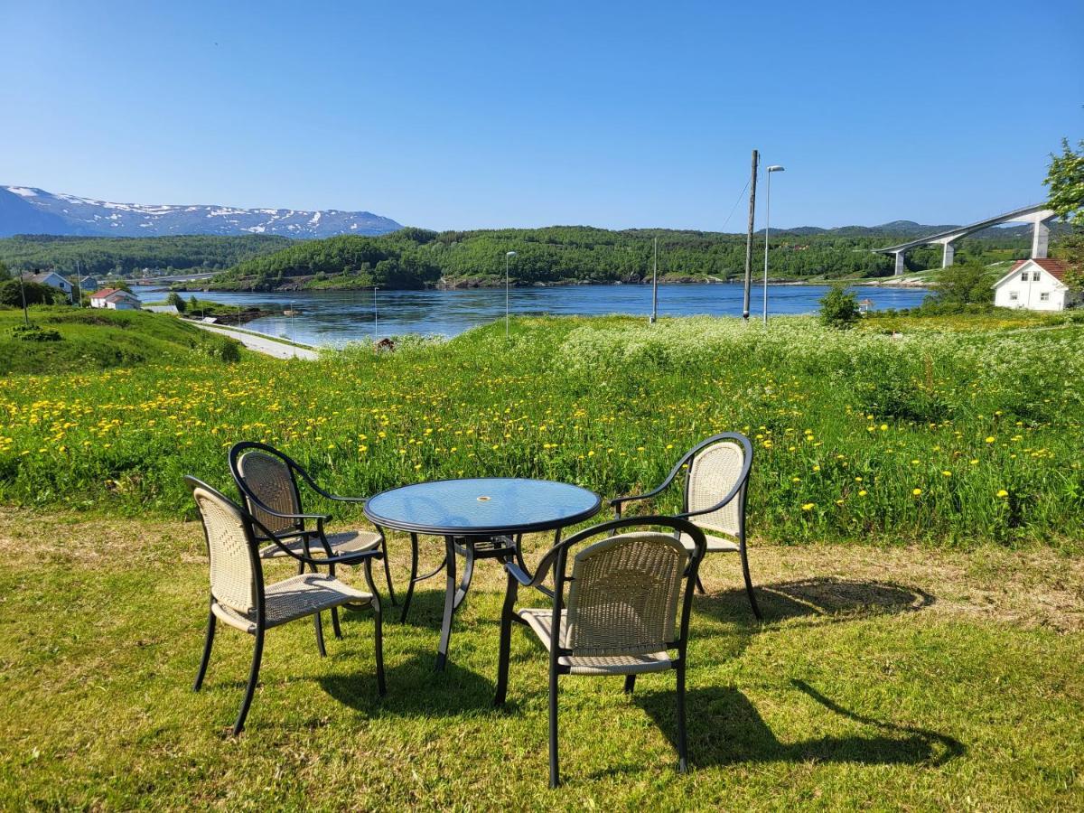 Sokkelleilighet Rett Ved Saltstraumen 보도 외부 사진